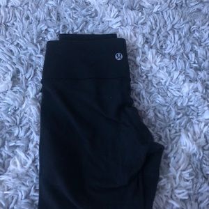 lululemon cropped leggings